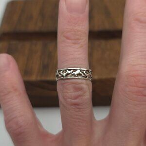 Size 5.75 Sterling Silver Dolphins Toe Ring A397